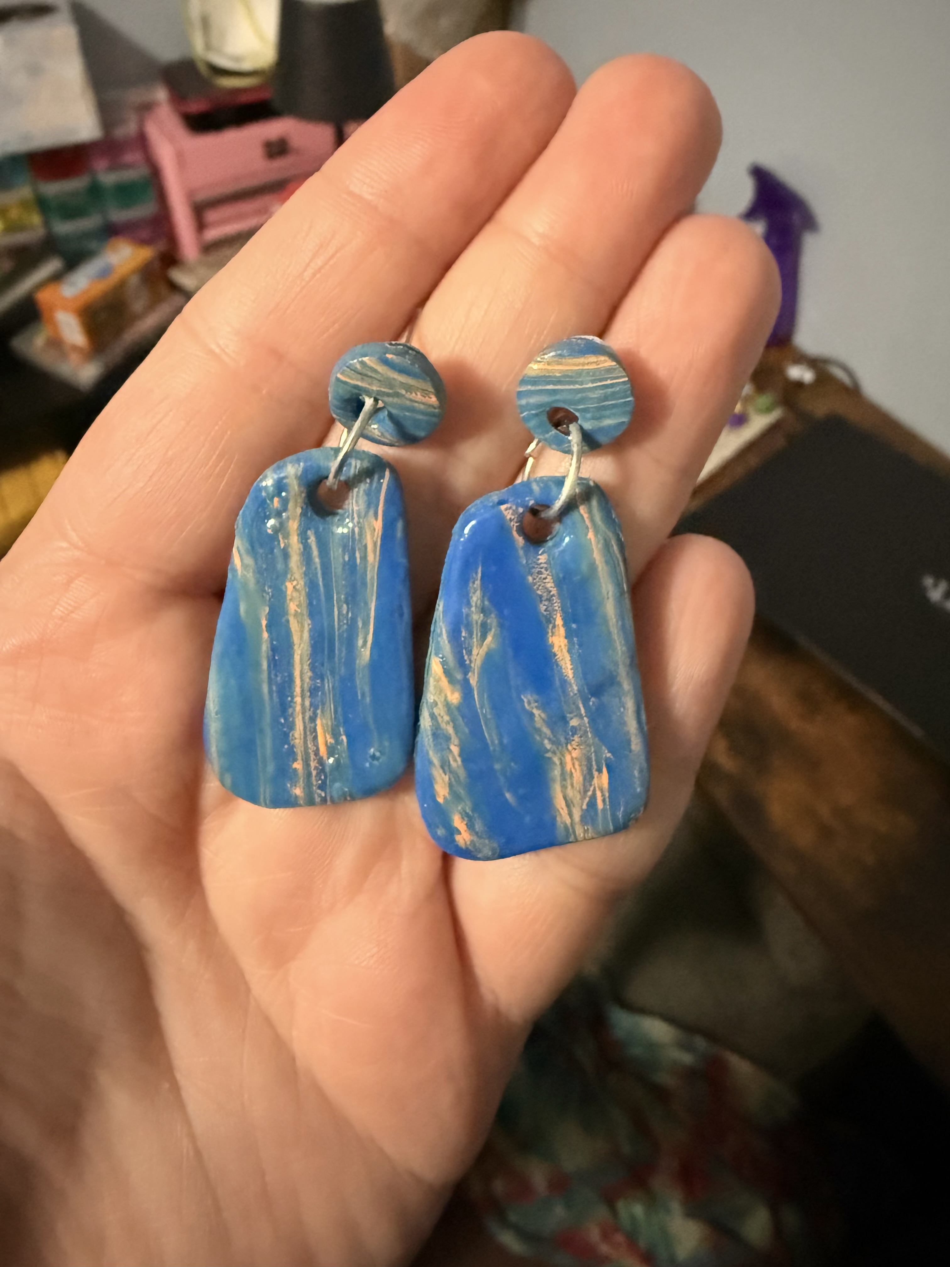 Blue and orange oblong